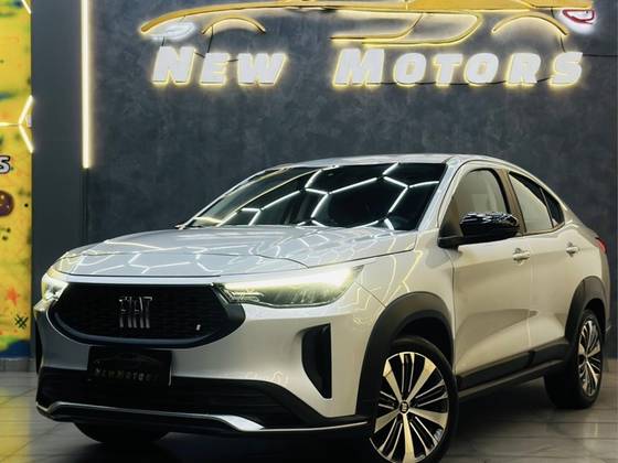 FIAT FASTBACK 1.0 TURBO 200 HYBRID AUDACE CVT FIAT FASTBACK 1.0 TURBO 200 HYBRID AUDACE CVT